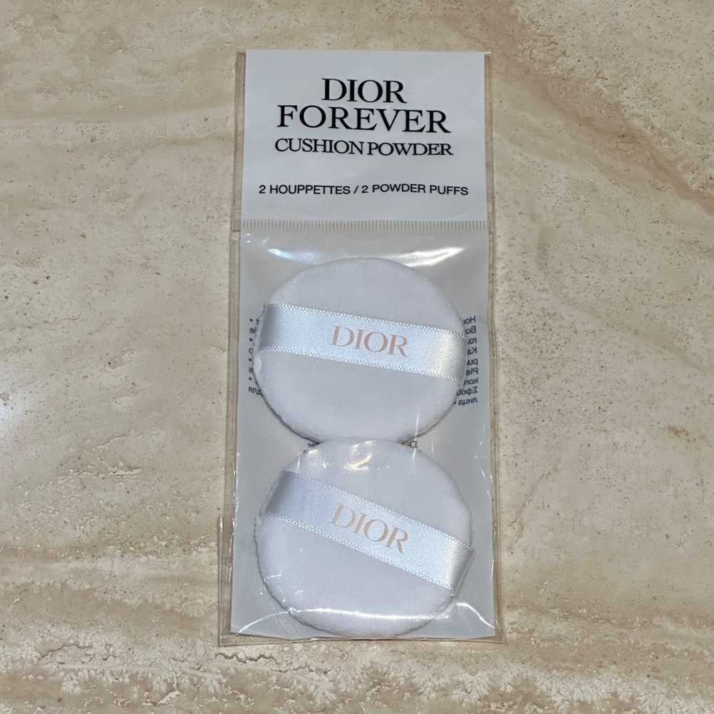 Dior Forever Cushion Powder Applicator